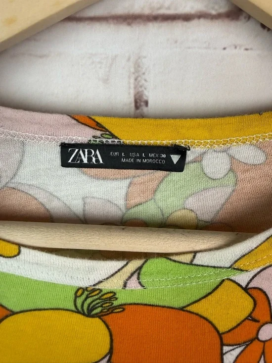 Zara Retro Floral Short Sleeve Top - Orange, Yellow, Green, Pink, White - Picture 3 of 4